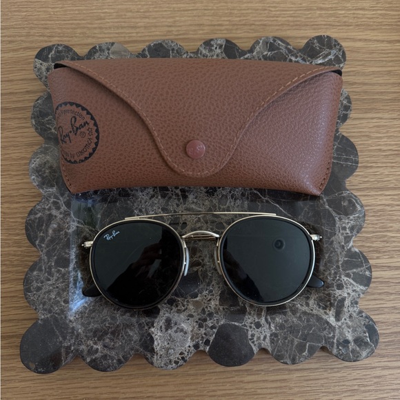 Ray-Ban Round Double Bridge Sunglasses with Brown Case RB3647N - Picture 1 of 5